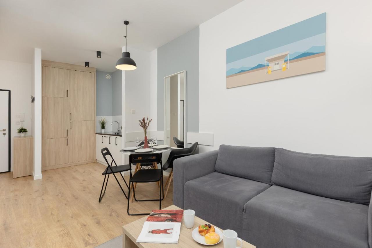 Wola Pet-Friendly Apartments With Ac Slawinska By Noclegi Renters Warschau Exterior foto